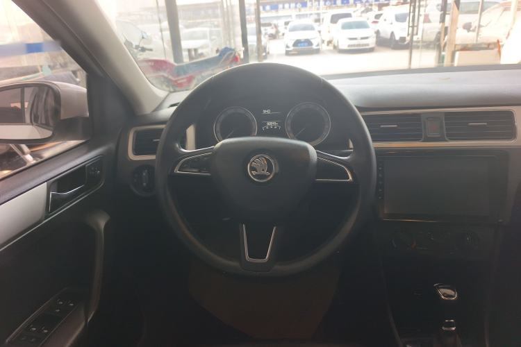Used Skoda Rapid 2019 1.5L Automatic Comfort Edition China VI Standard
