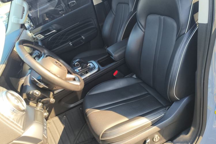 Used Tank 300 2021 City Edition 2.0T—Truly Stylish
