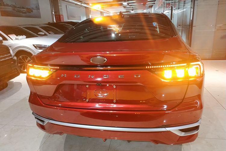 Used Ford Mondeo 2025 2.0T EcoBoost Ultimate Edition
