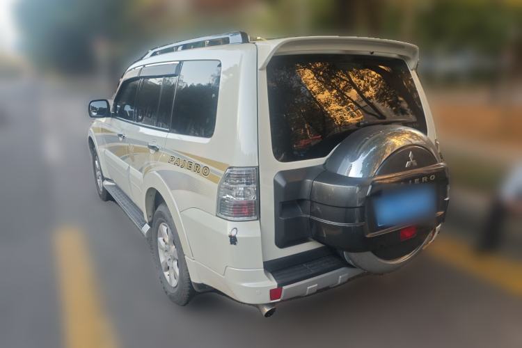 Used Mitsubishi Pajero (Import) 2020 3.0L Automatic Luxury Off-Road Version
