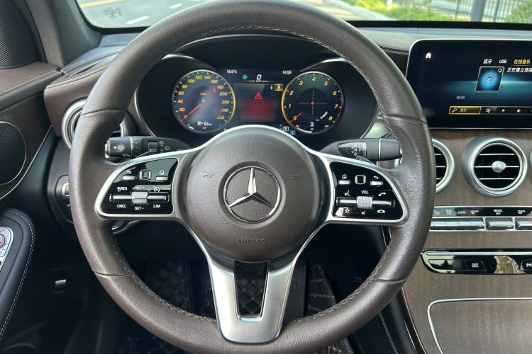 Used Mercedes-Benz GLC 2022 Facelift GLC 260 L 4MATIC Luxury Edition
