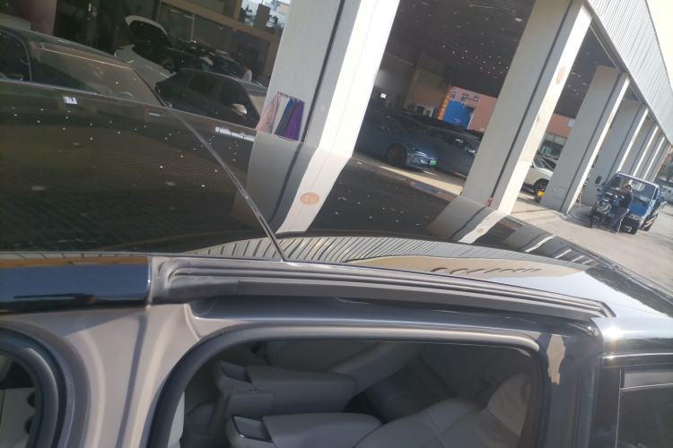 Used Li Auto MEGA 2024 Ultra Model