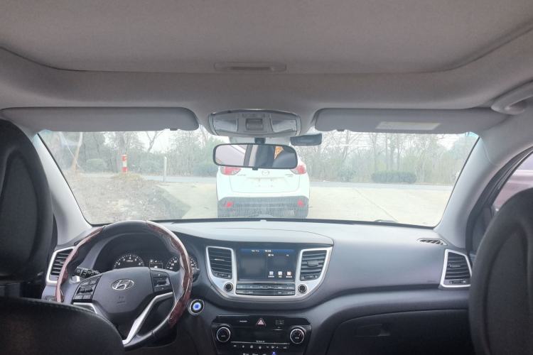 Used Hyundai Tucson 2015 1.6T Dual-Clutch Two-Wheel-Drive Smart Model