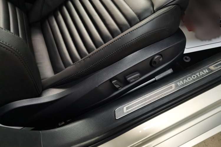 Used Volkswagen Magotan 2019 330TSI DSG Luxury Version China VI Standard
