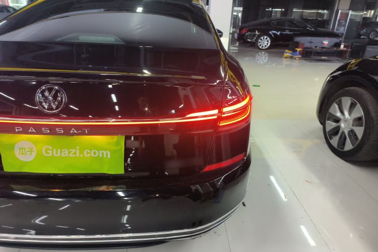 Used Volkswagen Passat 2024 380TSI Starry Dragon Edition
