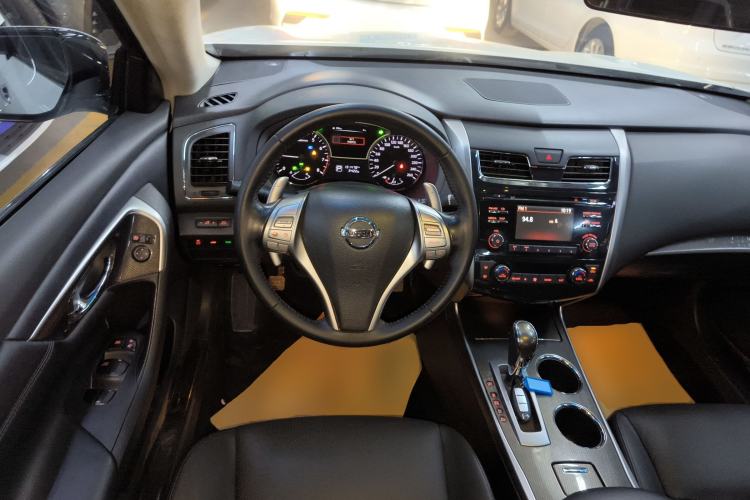 Used Nissan Teana 2013 2.5L XL Leading Edition
