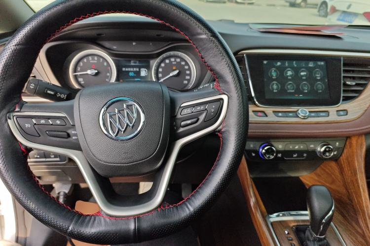 Used Buick GL6 2019 18T 6-Seater Connected Luxury Version China VI Standard
