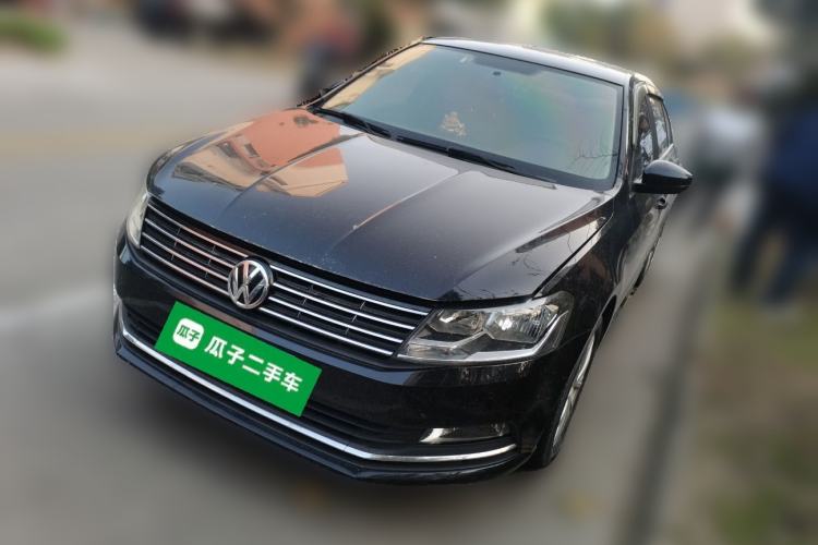 Used Volkswagen Lavida 2015 1.6L Automatic Comfort Edition
