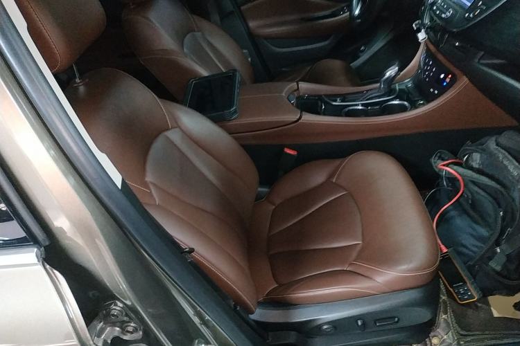 Used Buick Envision 2019 20T Two-Wheel Drive Luxury Version China VI Standard
