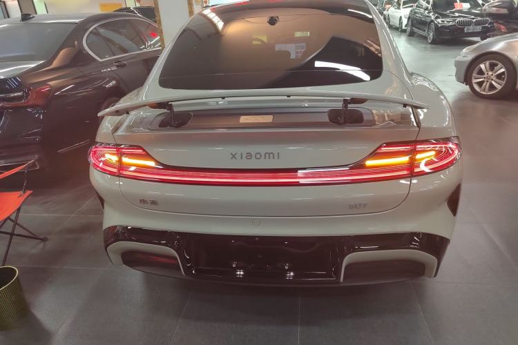 Used  SU7 2024 Four-Wheel Drive Ultra-Long Range Advanced Intelligent Driving Max Edition
