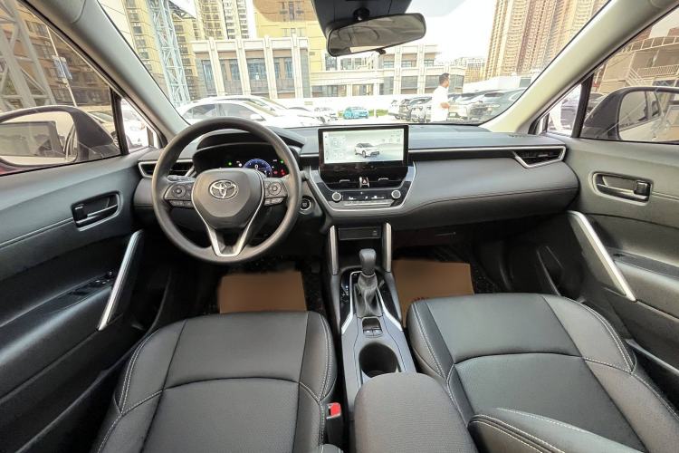 Used Toyota FRONTLANDER 2023 2.0L CVT Leading Edition
