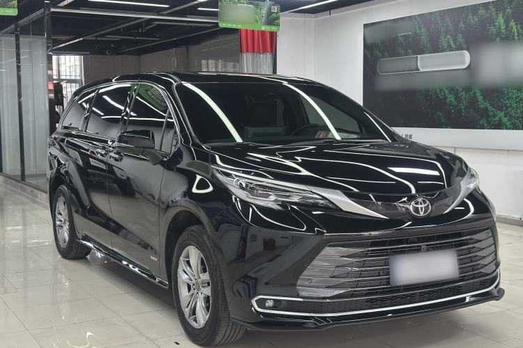 Used Toyota Sienna 2024 2.5L Hybrid Four-Wheel Drive Prestige Edition
