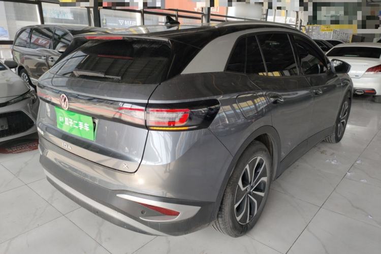 Used Volkswagen ID.4 X 2024 Pure & Smart Edition
