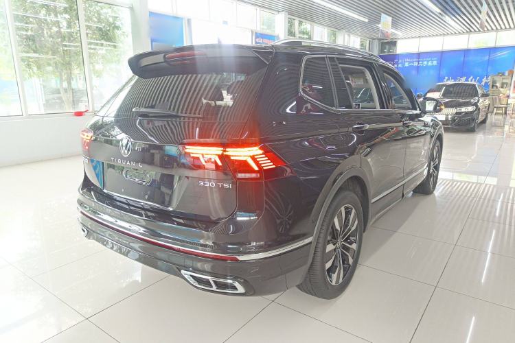 Used Volkswagen Tiguan L 2023 330TSI Automatic Two-Wheel Drive R-Line Enjoyment Edition
