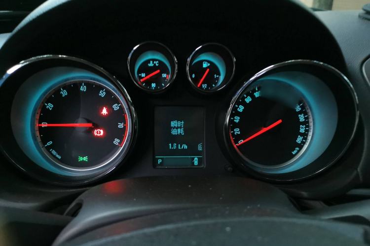 Used Buick Regal 2015 2.0L Leading Fashion Edition
