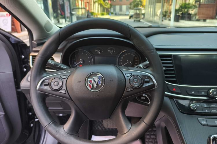 Used Buick LaCrosse 2022 652T Luxury Version