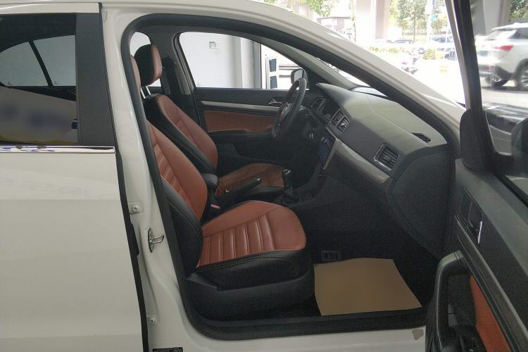 Used Volkswagen Lavida 2017 1.6L Manual Fashion Edition
