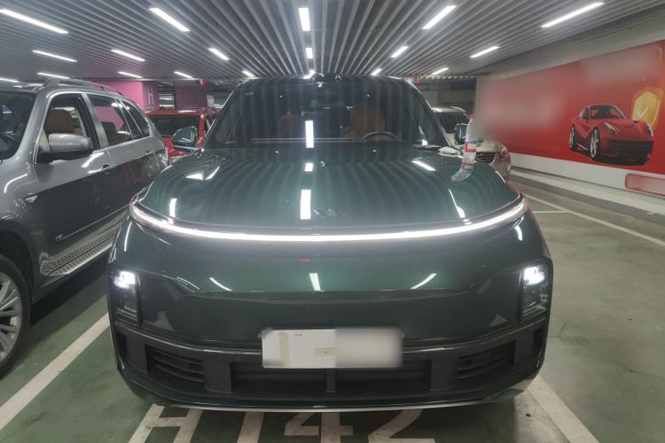 Used Li Auto L8 2024 Ultra Model
