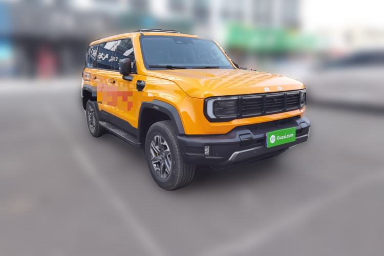 Used BAIC Off-Road BJ40 2024 2.0T All-New Urban Hunter Edition Chivalrous Style

