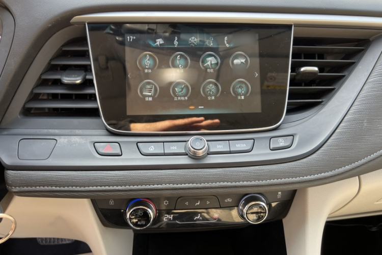 Used Buick GL6 2018 18T 6-Seater Elite Model
