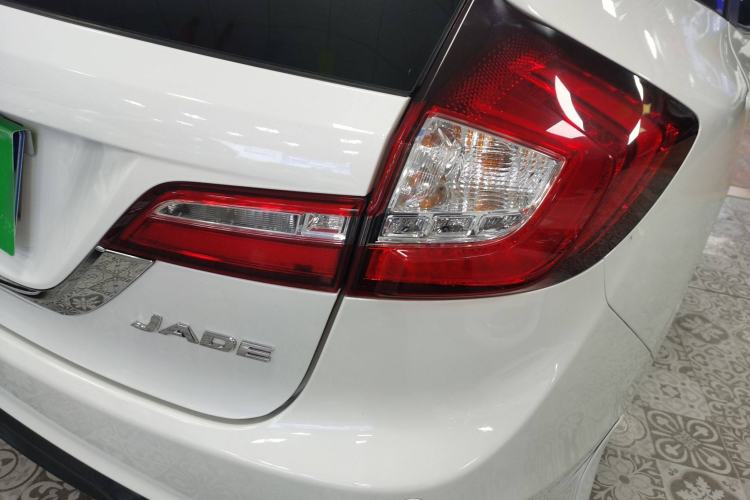 Used Honda Jade 2016 1.8L Automatic Comfort Elite Version 5 Seats