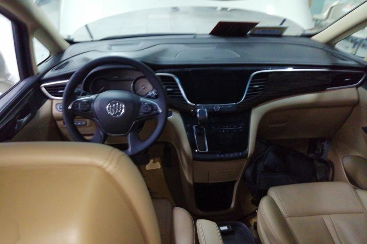 Used Buick GL8 2017 ES 28T Flagship Model China V Standard