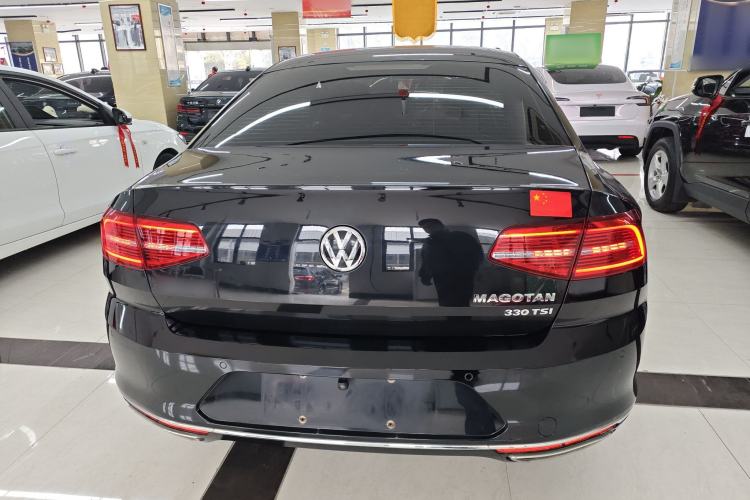 Used Volkswagen Magotan 2019 330TSI DSG Leading Model China VI Standard
