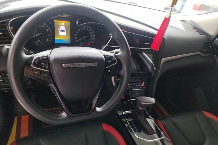 Used Venucia D60 2019 100 000 Honor 1.6L XL CVT Chenku Edition China VI Standard
