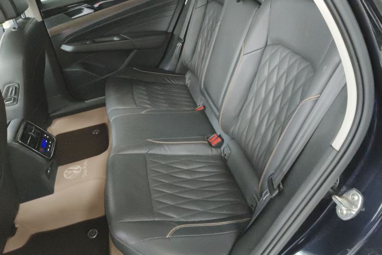 Used Volkswagen Passat 2020 330TSI Luxury Edition China VI
