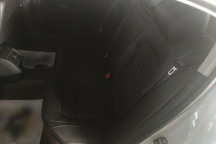 Used Volkswagen Magotan 2013 2.0 TSI Luxury Model