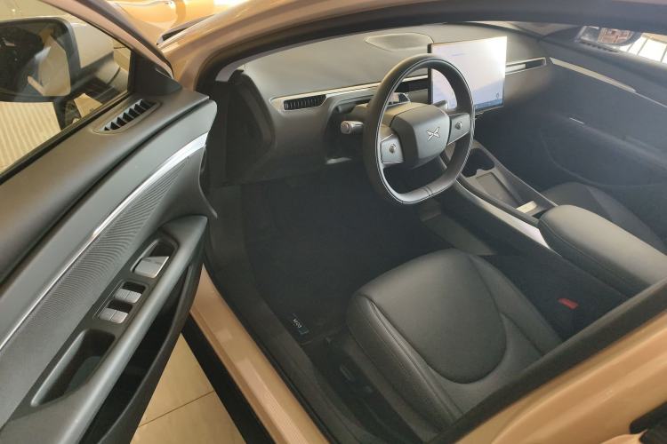 Used XPeng MONA M03 2024 620 with Ultra-Long Range