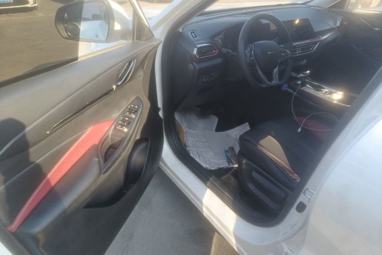 Used Oshan X5 2021 Revised Version 1.5T DCT Luxury Edition
