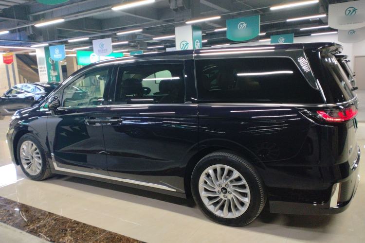 Used VOYAH Dream 2022 0-Emission Version Plus Intelligent Driving Package 475 km