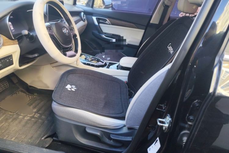 Used BAIC Beijing EU5 2018 R500 Smart Wind Edition