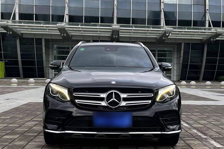 Used Mercedes-Benz GLC 2017 GLC 260 4MATIC Luxury Model
