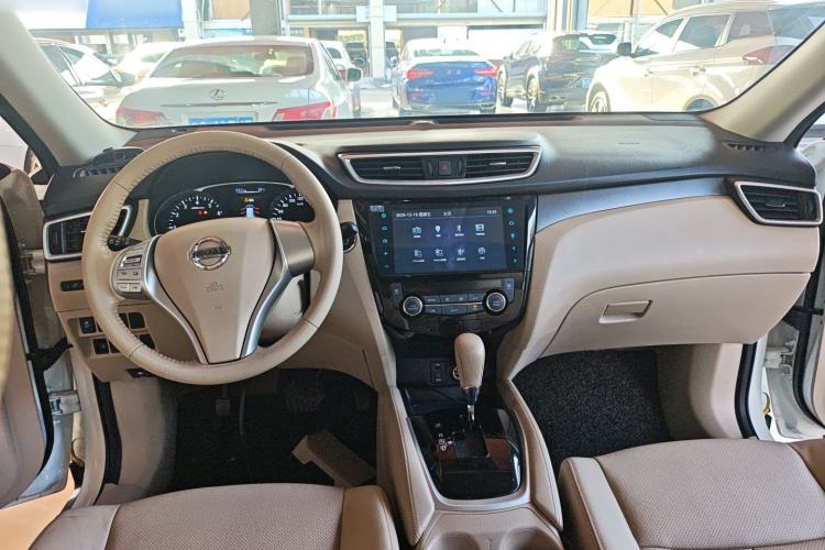 Used Nissan X-Trail 2014 2.0L CVT Comfort Edition 2WD