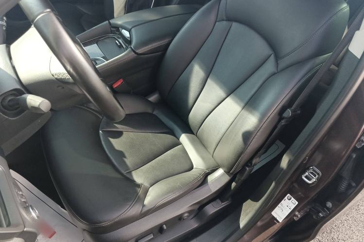 Used Buick Envision 2018 20T Two-Wheel-Drive Elite Model
