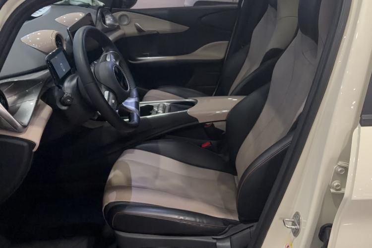 Used BYD Dolphin 2023 420 km Fashion Edition