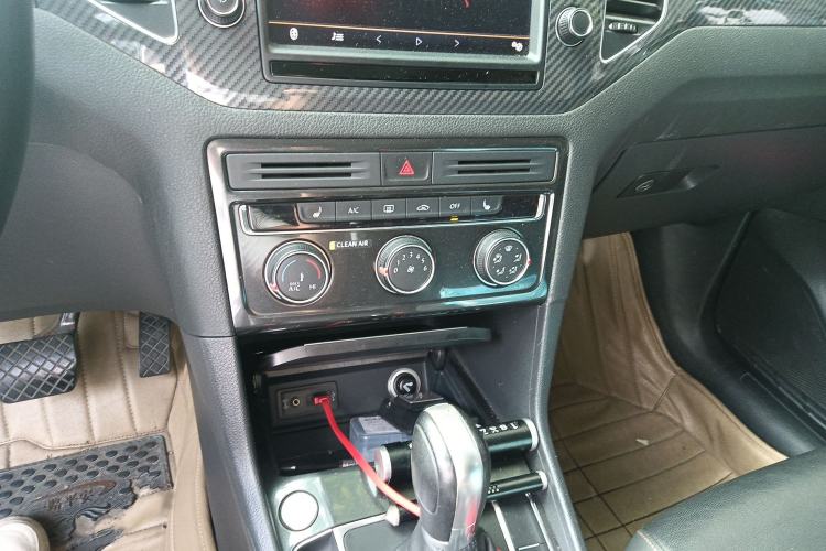 Used Volkswagen Golf Sportsvan 2016 230TSI Automatic Luxury Version
