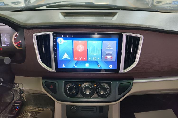 Used FORTHING Lingzhi 2019 M5L 1.6L 7-Seater Standard Model China VI
