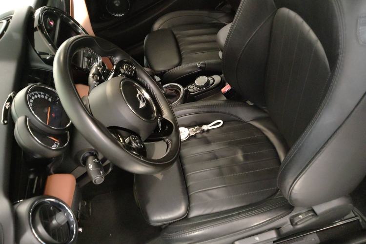 Used  MINI 2016 2.0T COOPER S SEVEN
