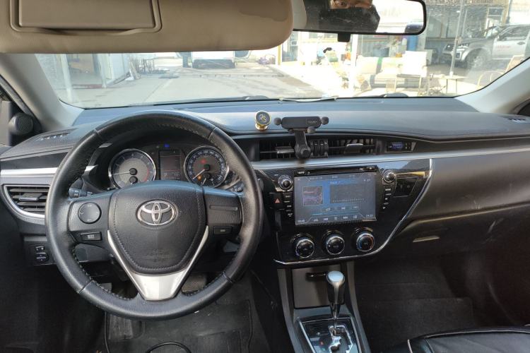 Used Toyota Corolla 2014 1.6L CVT GL-i Leather Edition
