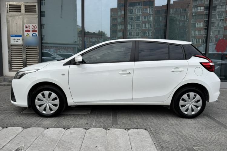 TDK.VehicleDetails.img