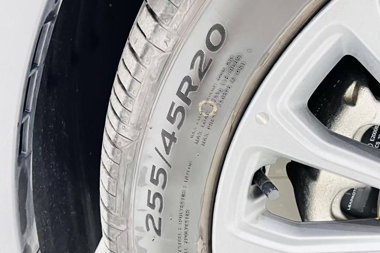 Used Leapmotor C11 2024 Range-Extended 300 Luxury Edition
