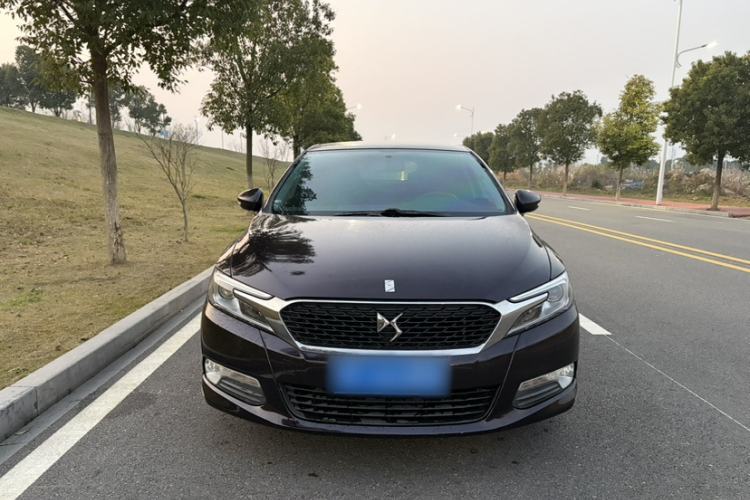 Used  5LS 2014 1.8L automatic Comfort version VTi140