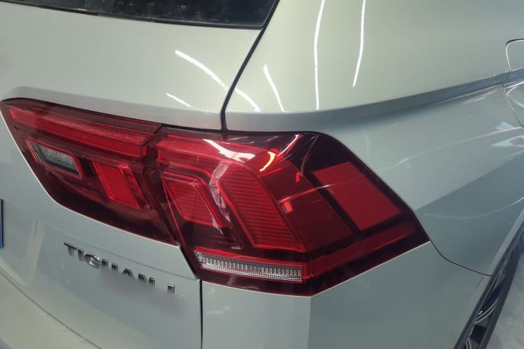 Used Volkswagen Tiguan L 2019 330TSI Automatic Two-Wheel Drive Luxury Edition China VI Standard
