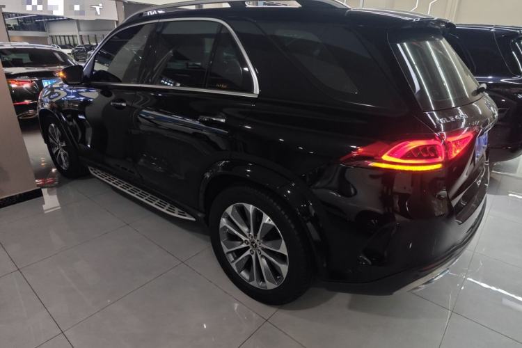 Used Mercedes-Benz GLE 2023 GLE 350 4MATIC Stylish Model
