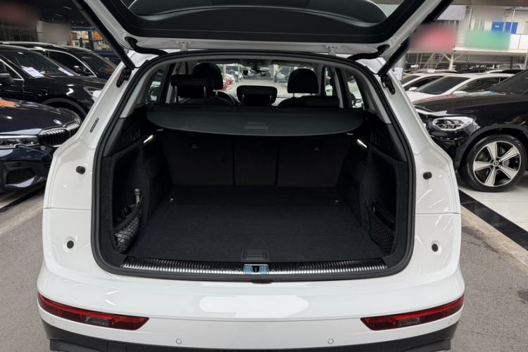 Used Audi Q5L 2023 40T Fashionable and Elegant Version