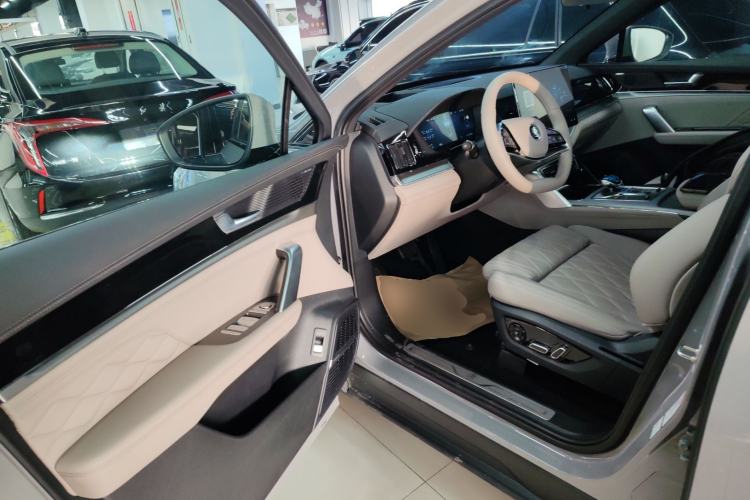 Used BYD Tang New Energy 2025 DM-i 115KM Flagship Model
