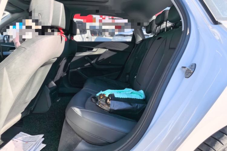 Used Audi A4L 2020 40 TFSI Fashionable and Elegant Model